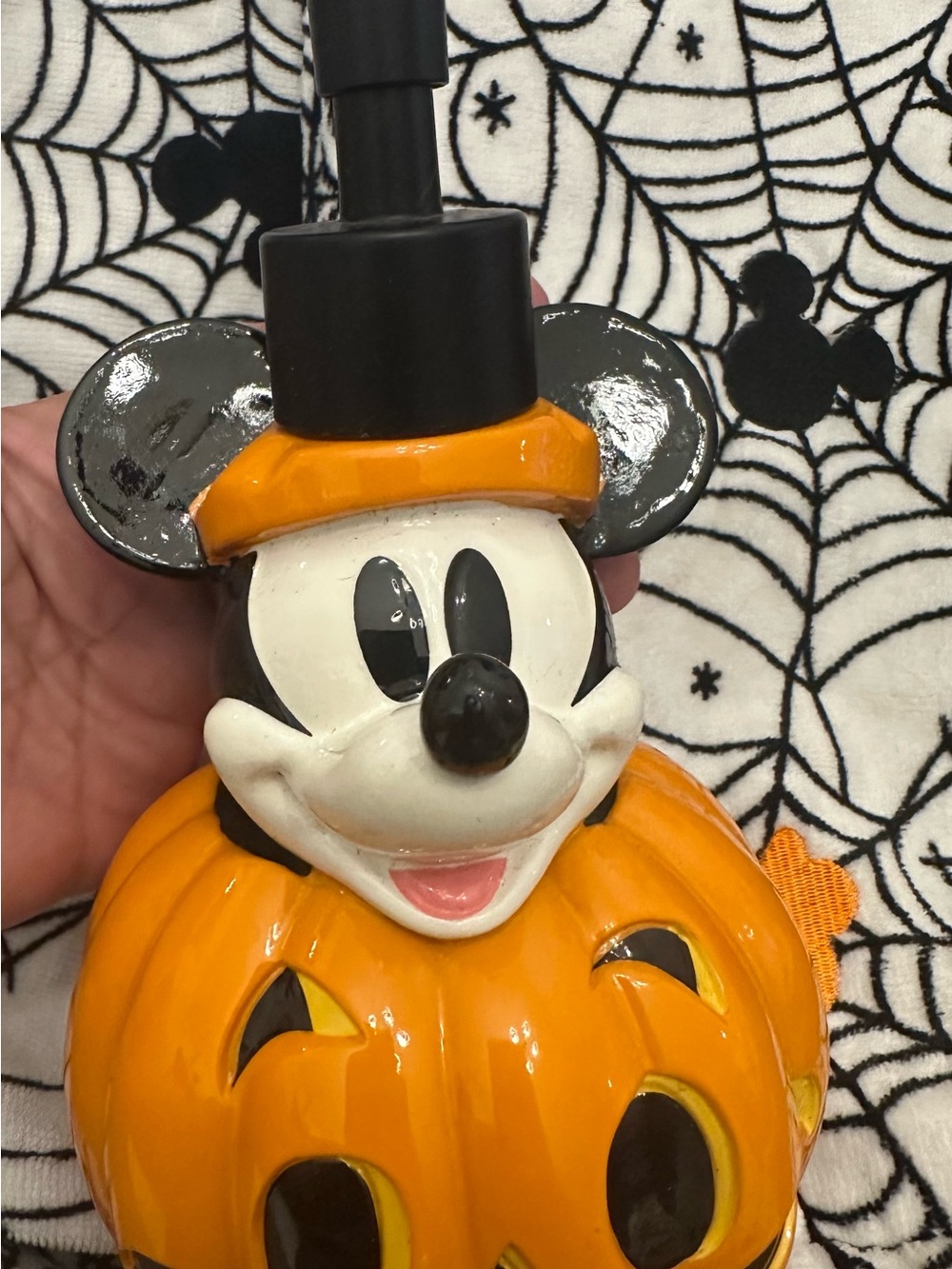 Disney Halloween Mickey & Minnie bathroom shower curtain and accessories